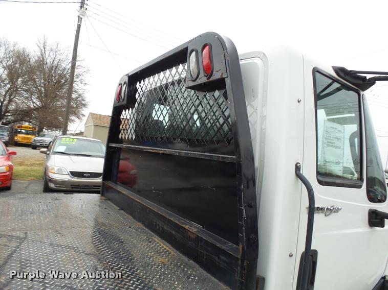 image for item L7202 2012 International TerraStar flatbed truck