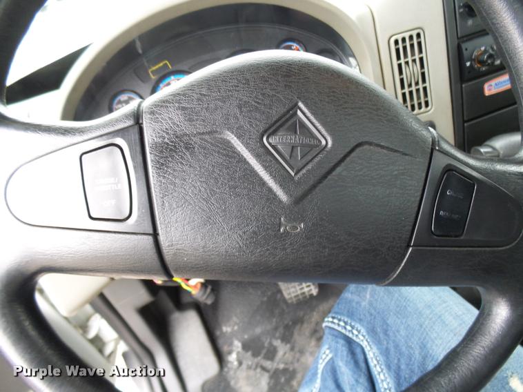 image for item L7202 2012 International TerraStar flatbed truck