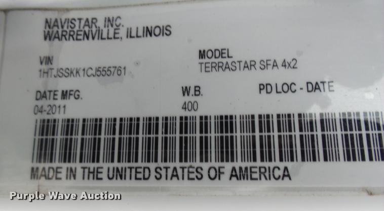 image for item L7202 2012 International TerraStar flatbed truck