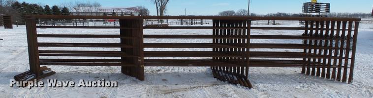 image for item AL9048 (10) cattle panels