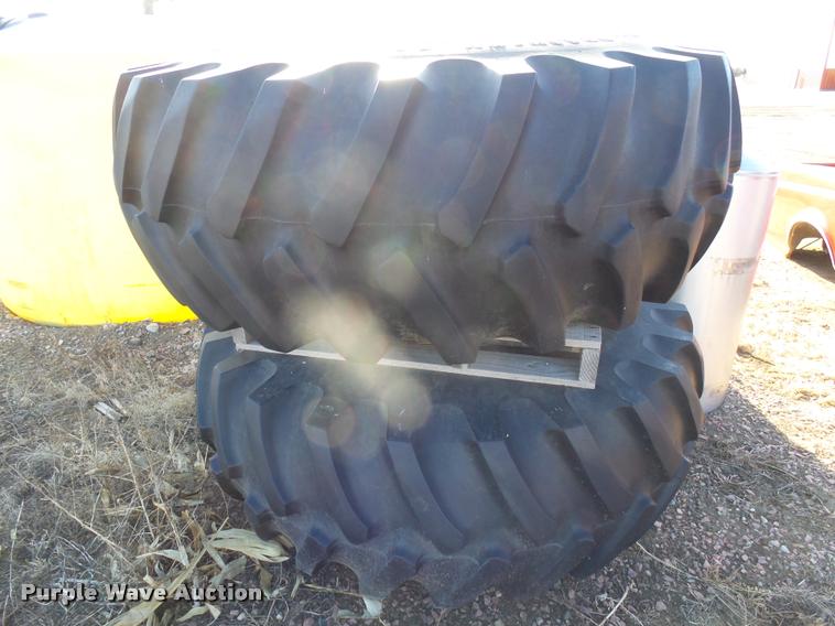 image for item AL9050 (4) Firestone 23.1-26 tires