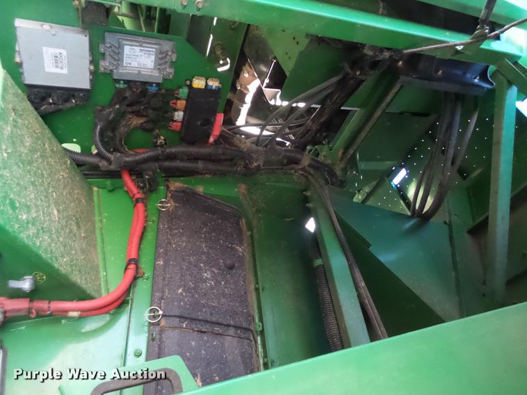 image for item BZ9247 2008 John Deere 9770 STS combine