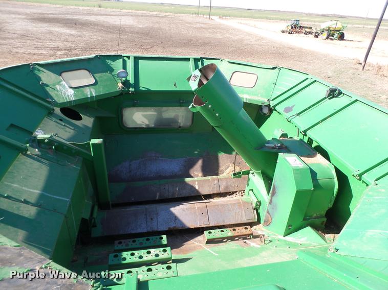 image for item BZ9247 2008 John Deere 9770 STS combine