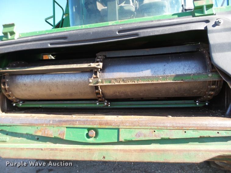 image for item BZ9247 2008 John Deere 9770 STS combine