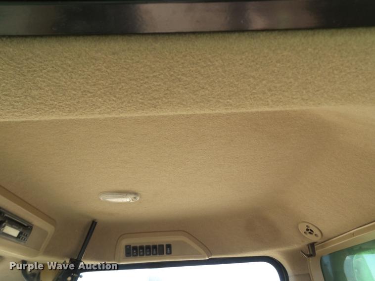 image for item BZ9247 2008 John Deere 9770 STS combine