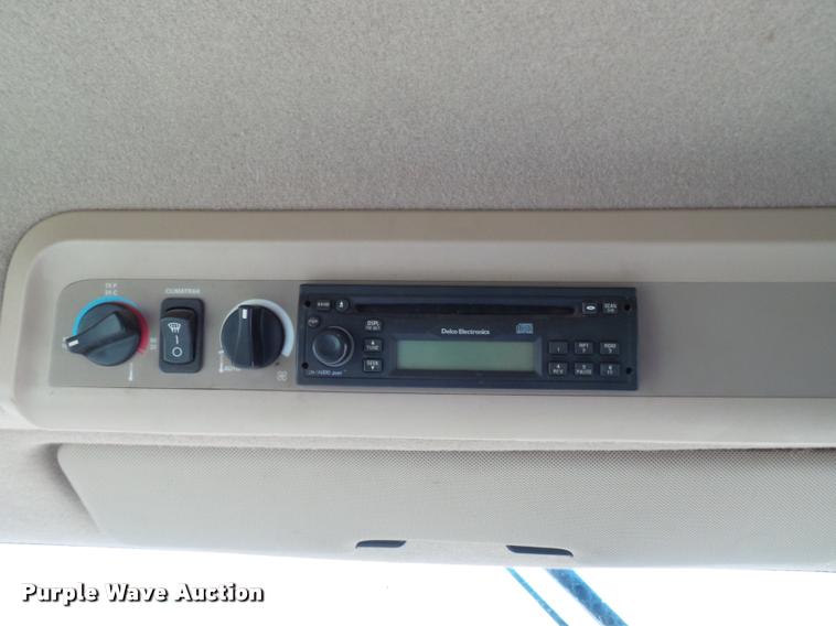 image for item BZ9247 2008 John Deere 9770 STS combine