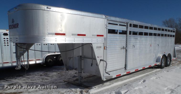 image for item BZ9975 2013 Exiss Sooner SR-624 livestock trailer