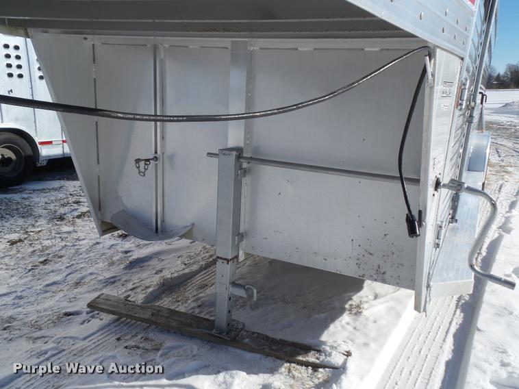 image for item BZ9975 2013 Exiss Sooner SR-624 livestock trailer