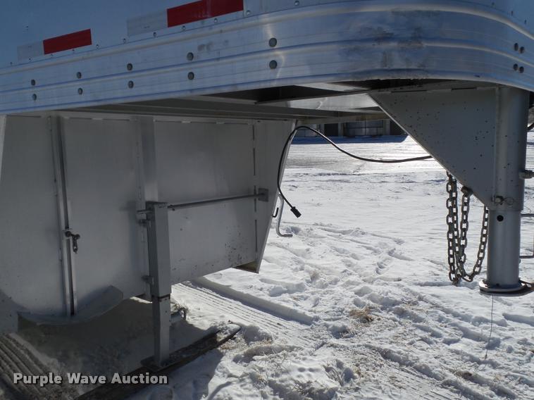 image for item BZ9975 2013 Exiss Sooner SR-624 livestock trailer