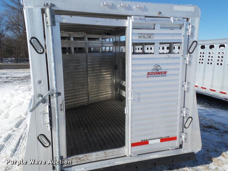 image for item BZ9975 2013 Exiss Sooner SR-624 livestock trailer