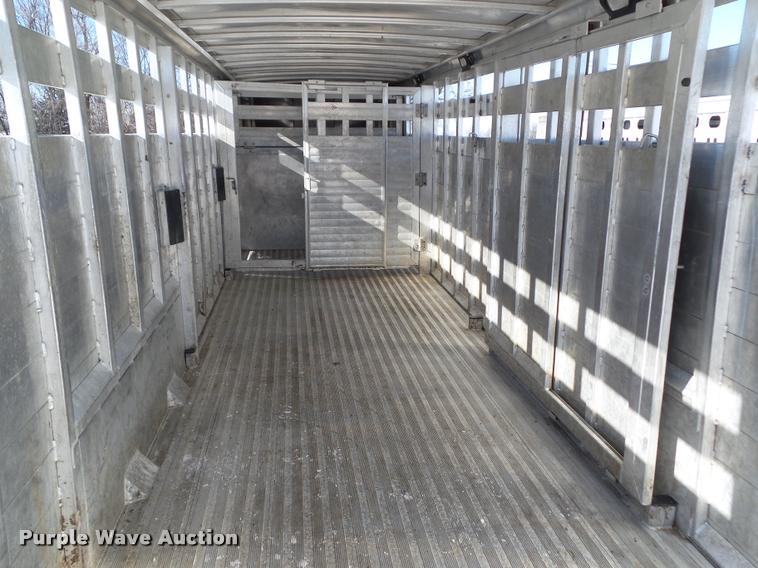 image for item BZ9975 2013 Exiss Sooner SR-624 livestock trailer