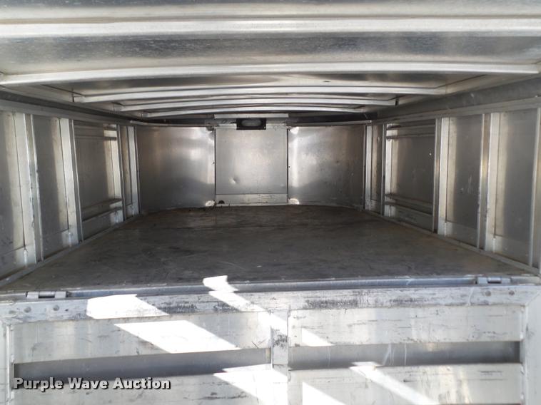 image for item BZ9975 2013 Exiss Sooner SR-624 livestock trailer