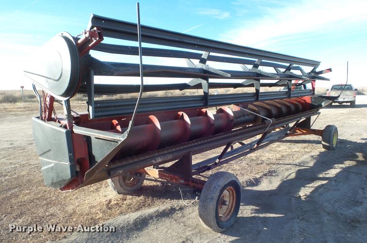 image for item DA5221 1987 Case IH 1010 rigid head