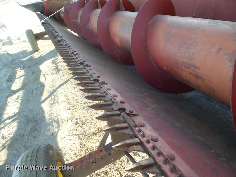 image for item DA5221 1987 Case IH 1010 rigid head