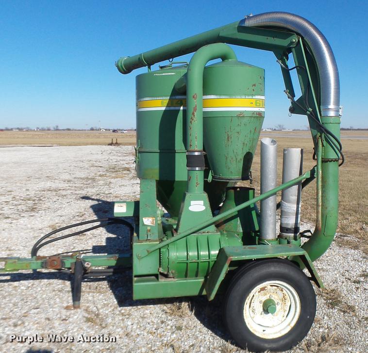 image for item DA9295 Walinga 614 grain vacuum