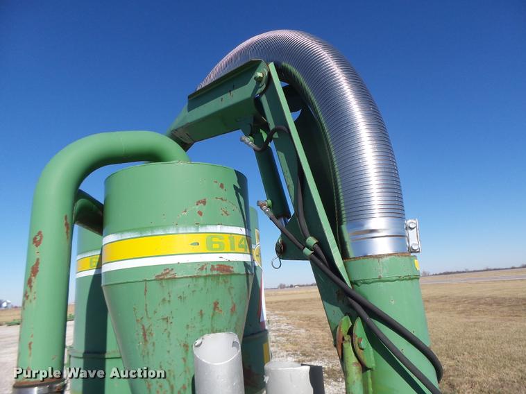 image for item DA9295 Walinga 614 grain vacuum