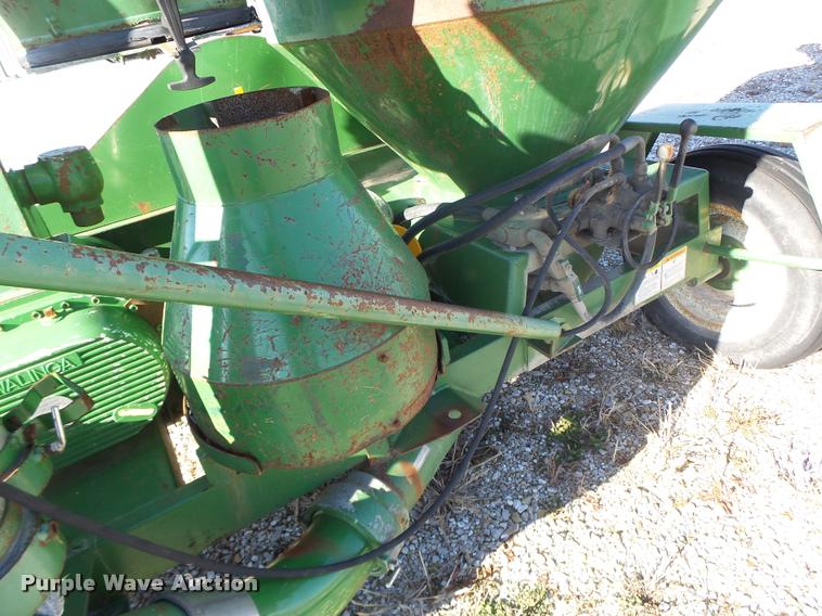 image for item DA9295 Walinga 614 grain vacuum