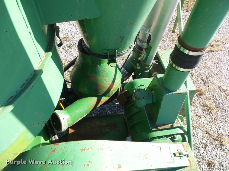 image for item DA9295 Walinga 614 grain vacuum