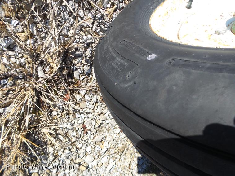 image for item DA9295 Walinga 614 grain vacuum