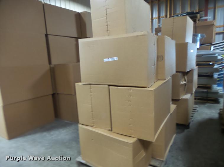 image for item DA9300 (10) 15" vents with screens