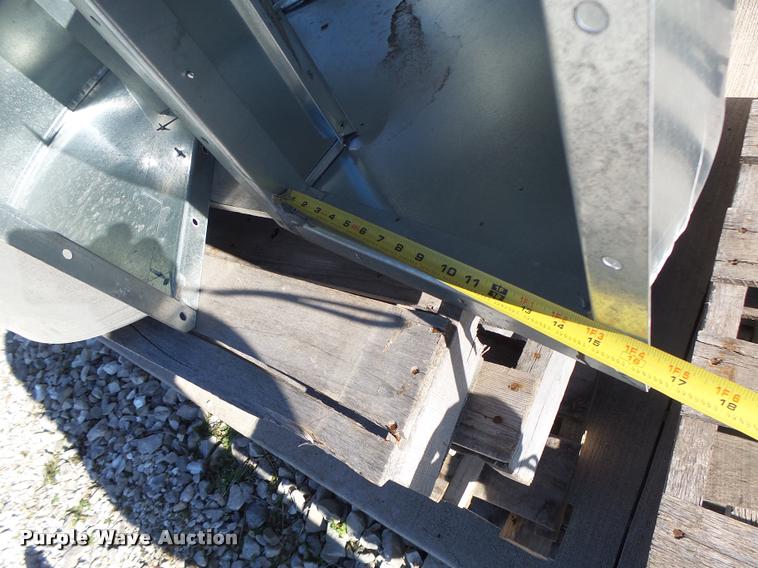 image for item DA9302 (4) 15" vents with screens