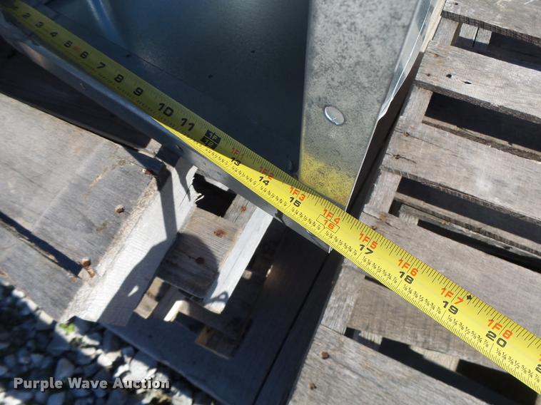 image for item DA9302 (4) 15" vents with screens