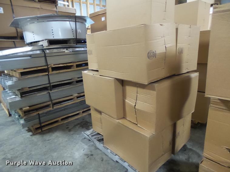 image for item DA9303 (10) 15" vents with screens