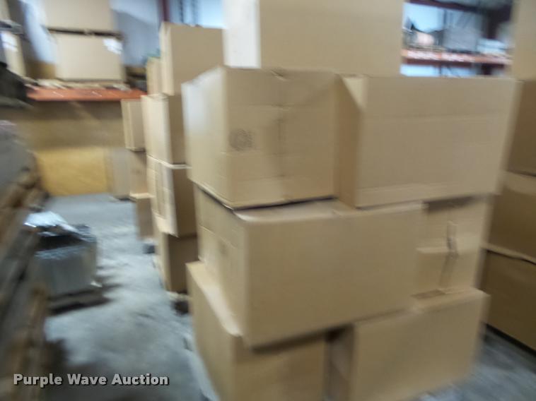 image for item DA9303 (10) 15" vents with screens