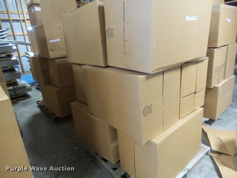 image for item DA9306 (10) 15" vents with screens