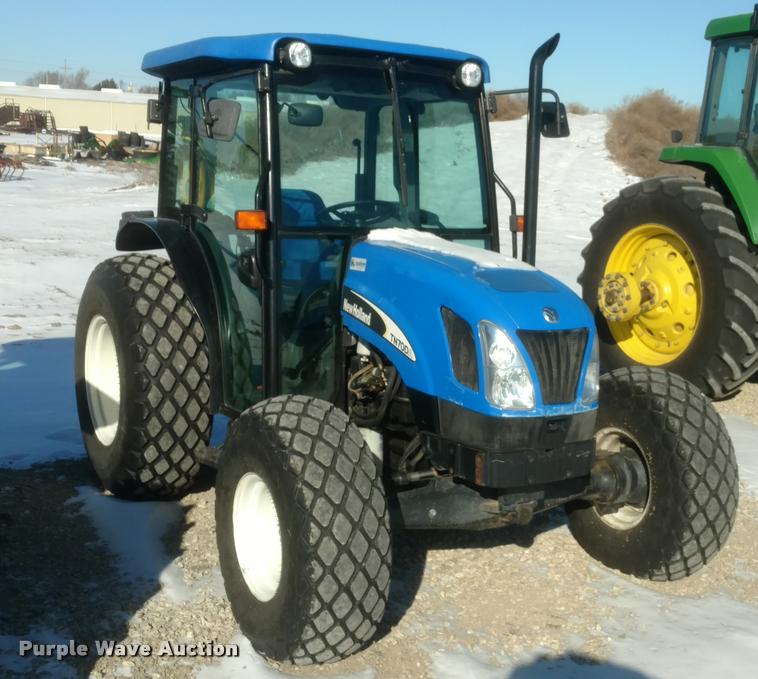 image for item DB0829 2005 New Holland TN70DA MFWD tractor