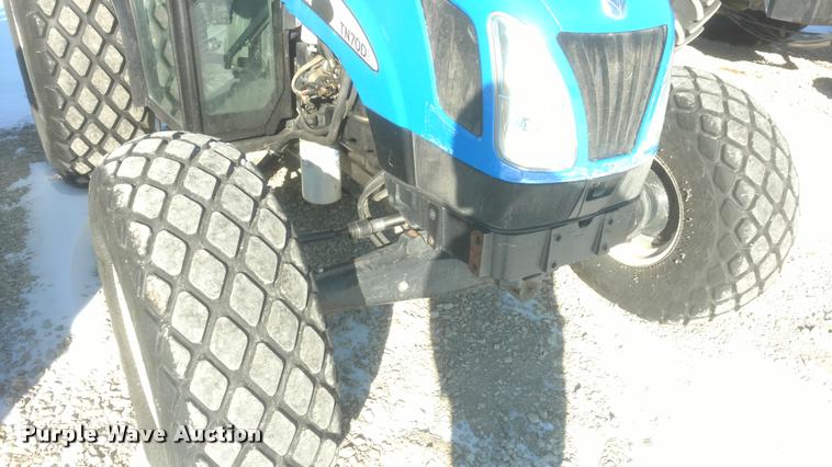 image for item DB0829 2005 New Holland TN70DA MFWD tractor