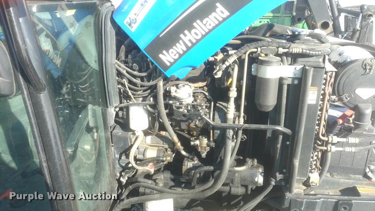 image for item DB0829 2005 New Holland TN70DA MFWD tractor