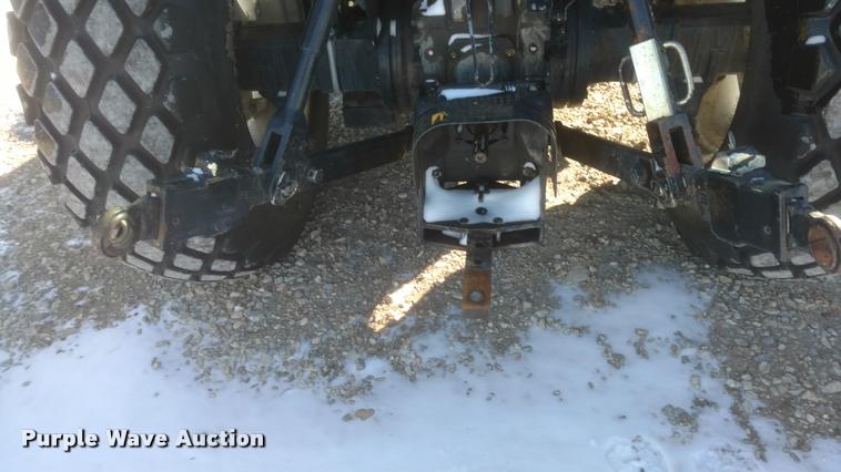 image for item DB0829 2005 New Holland TN70DA MFWD tractor