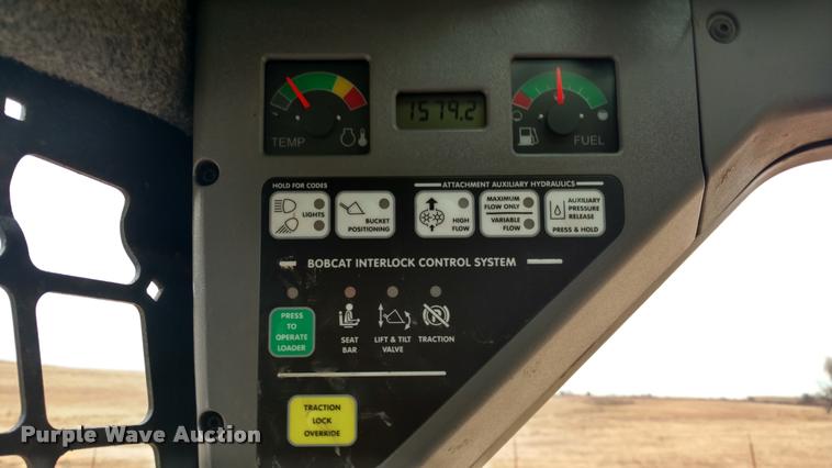 image for item DB0843 2007 Bobcat T190 skid steer