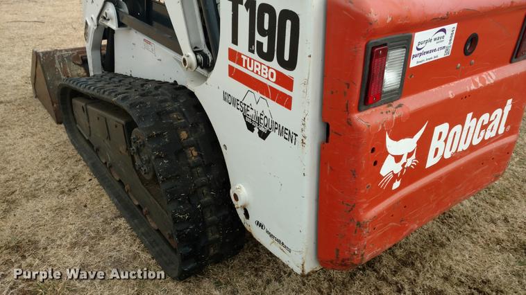 image for item DB0843 2007 Bobcat T190 skid steer