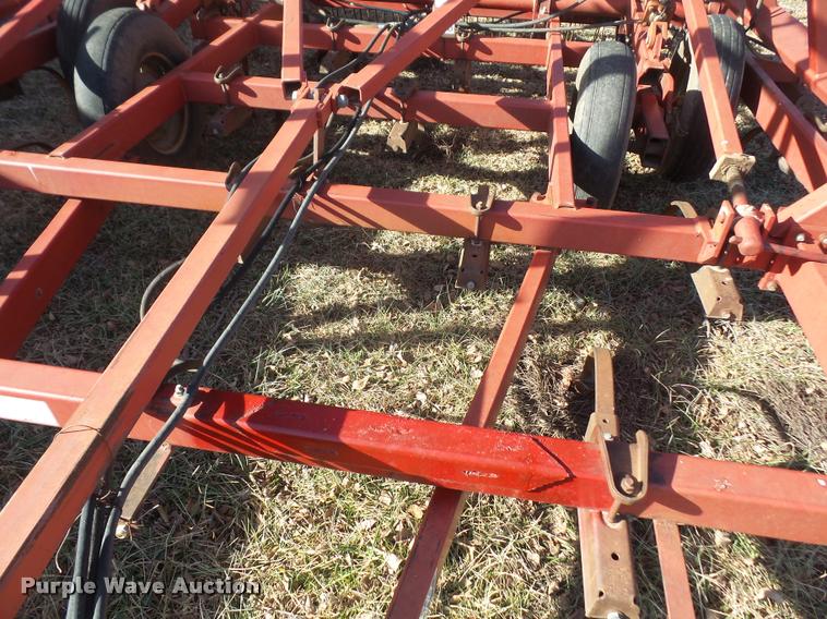 image for item DB2847 Case IH 4800 field cultivator