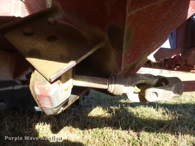 image for item DB2851 Parker 1010 grain cart