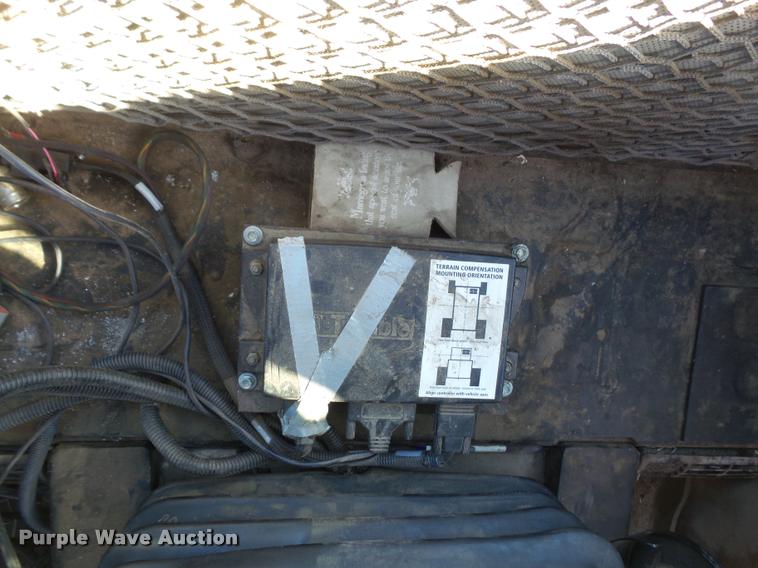 image for item DB2854 1999 Case IH MX240 MFWD tractor