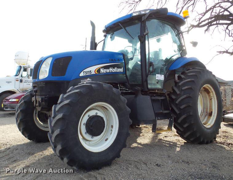 image for item DB5426 2004 New Holland TS115A MFWD tractor