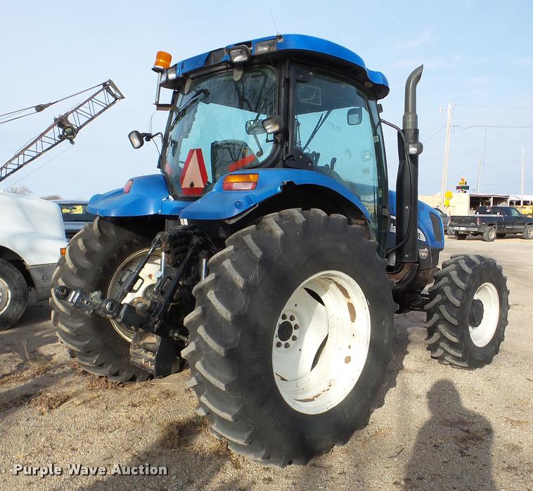 image for item DB5426 2004 New Holland TS115A MFWD tractor