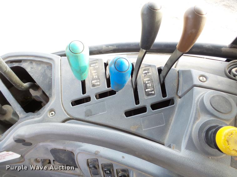 image for item DB5426 2004 New Holland TS115A MFWD tractor