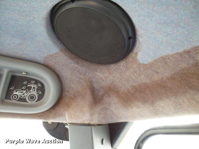 image for item DB5426 2004 New Holland TS115A MFWD tractor