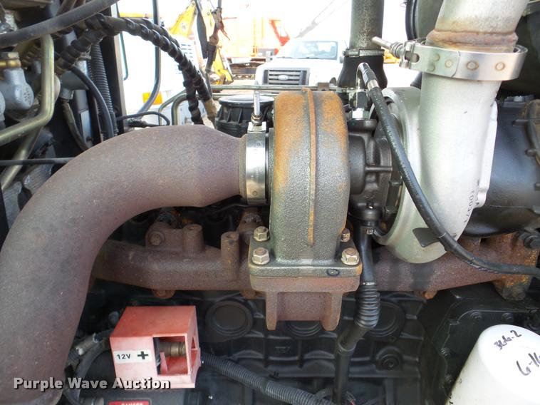 image for item DB5426 2004 New Holland TS115A MFWD tractor