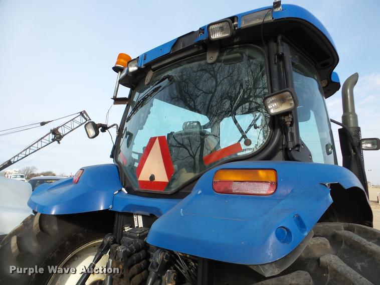 image for item DB5426 2004 New Holland TS115A MFWD tractor