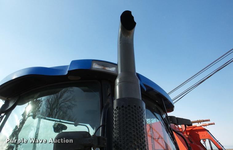 image for item DB5426 2004 New Holland TS115A MFWD tractor