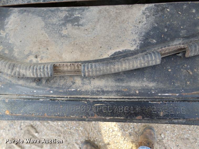 image for item DB5426 2004 New Holland TS115A MFWD tractor