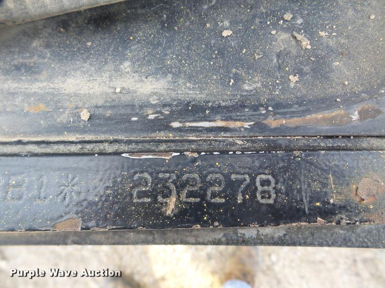 image for item DB5426 2004 New Holland TS115A MFWD tractor