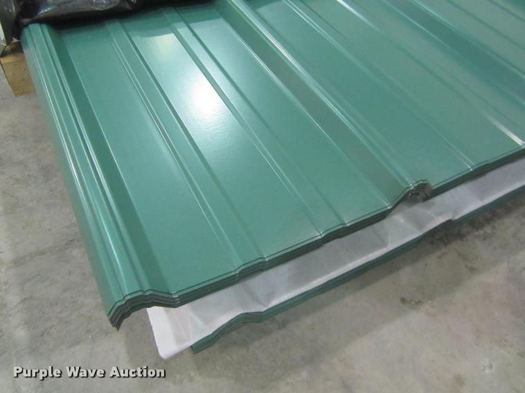 image for item F1934 (60) sheets of metal siding/roofing