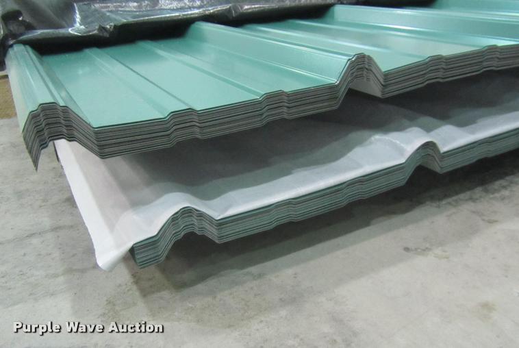 image for item F1934 (60) sheets of metal siding/roofing