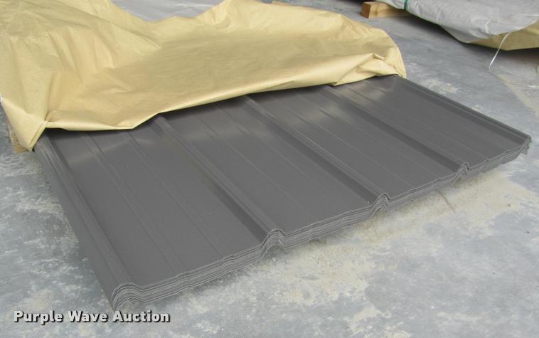 image for item F1945 (40) sheets of metal siding/roofing